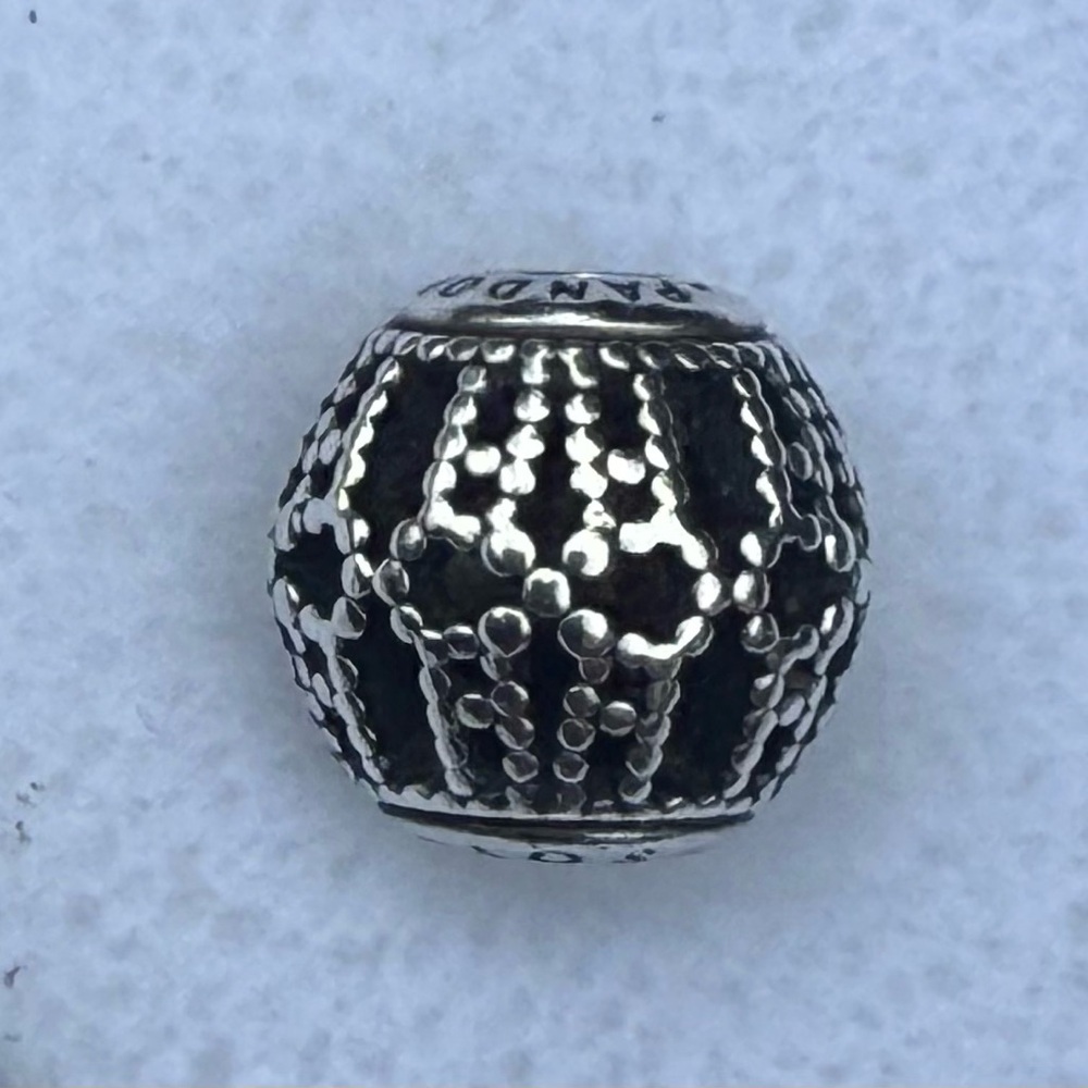 PANDORA CURIOSITY charm from the ESSENCE COLLECTION in Sterling Silver 925